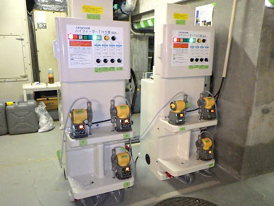工事・メンテナンス　自動塩素供給機の更新工事